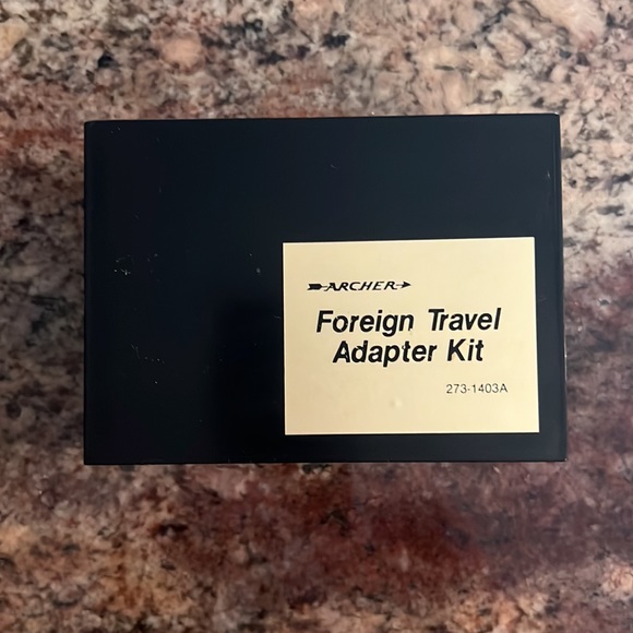 Vintage Foreign Travel Voltage Converter & Adapter Plug Set in hard case, works! - Picture 7 of 8